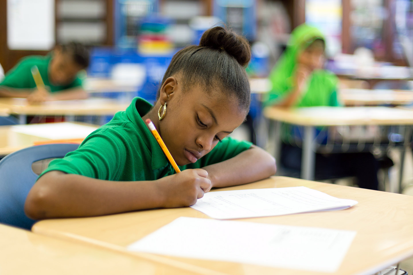 Should we still teach kids to take notes by hand?